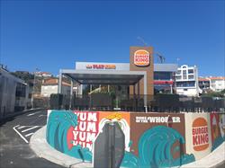 BURGER KING® APANHA A ONDA E CHEGA À NAZARÉ