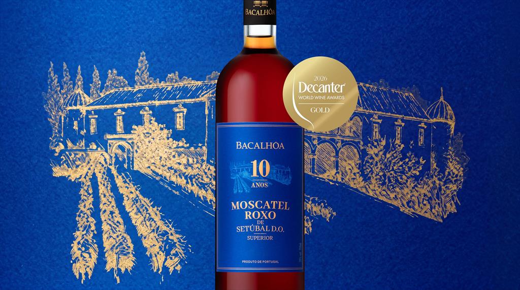 BACALHÔA MOSCATEL ROXO SUPERIOR 10 ANOS CONQUISTA MEDALHA DE OURO NOS DECANTER WORLD WINE AWARDS 2026