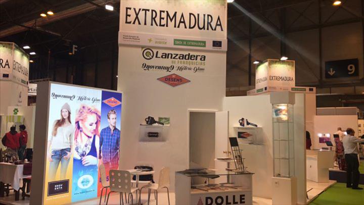 Franquias de "baixo custo" triunfam no mercado de negócios