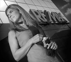 RE/MAX assina acordos com a banca para venda ou arrendamento de imóveis penhorados