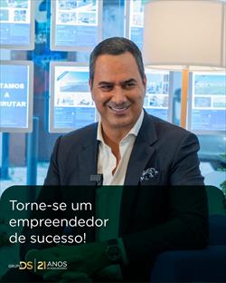 Já pensou em abrir o seu próprio negócio com o apoio de uma marca consolidada? 