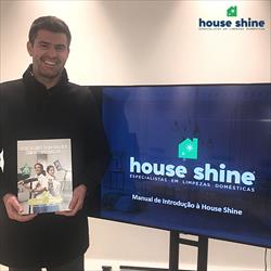 House Shine conclui ação de formação a novo franqueado