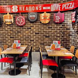 PIZZA HUT CELEBRA UM NATAL WOW! E RELANÇA, EM EDIÇÃO LIMITADA, GAMA DE CHEESY BITES CHEESY HOT DOG! 