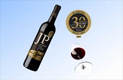 JP AZEITÃO TINTO CELEBRA 30 ANOS DE TRADIÇÃO E SABOR