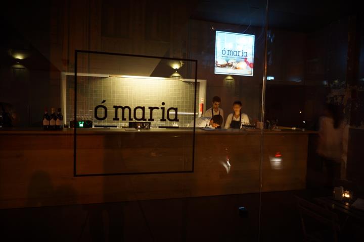 Restaurante genuíno no centro histórico do Porto Ó Maria presta serviço diferenciador com a solução de gestão Pssst! da PRIMAVERA 