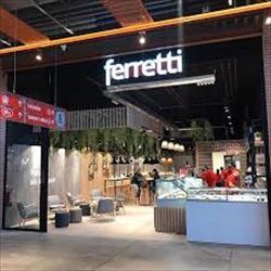 FERRETTI GELATO Da gelataria italiana ao Café Resto Bar Mediterrâneo