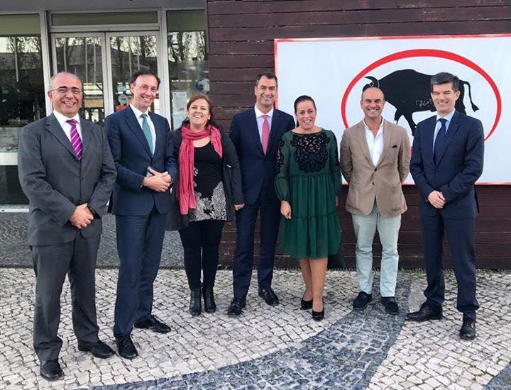 Ontem decorreu em Lisboa uma reunião de trabalho com o diretor geral da DECISÕES E SOLUÇÕES,