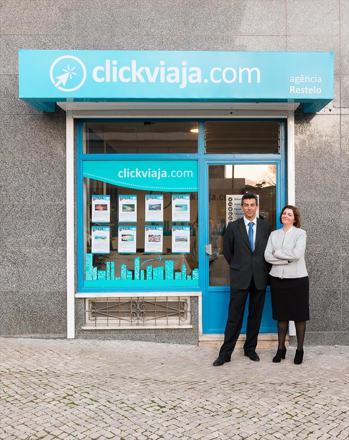 clickviaja.com abre no Restelo
