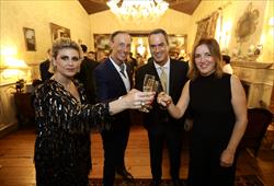 DS PRIVATE CELEBRA 3.º ANIVERSÁRIO COM OS DIRETORES DE 30 LOJAS