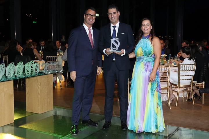 Elegância, glamour e boa disposição são as palavras que melhor descrevem o evento do 14º aniversário da DECISÕES E SOLUÇÕES